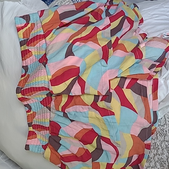 Skirt/short - Picture 2 of 3